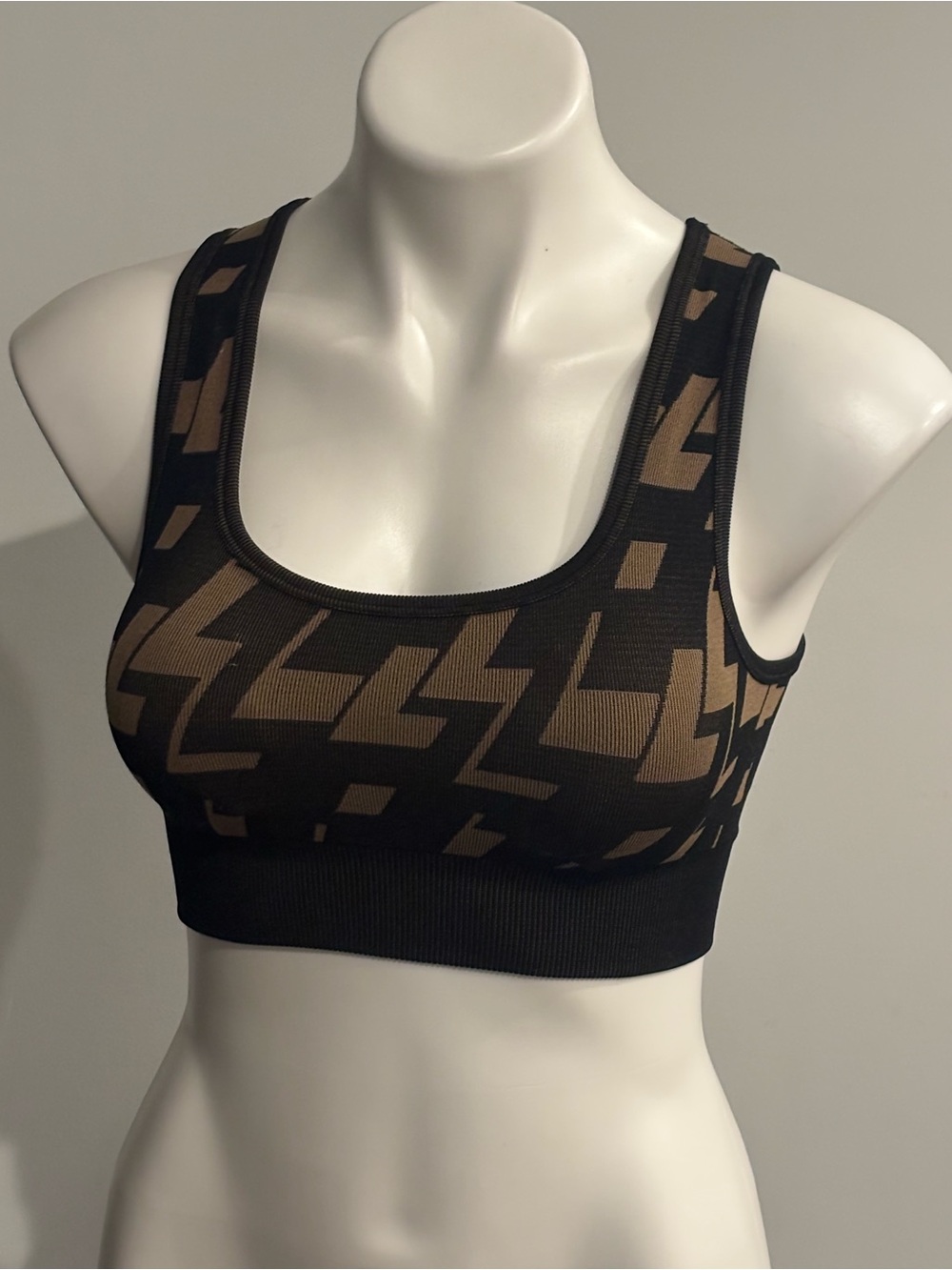 Patterned Scoop Sports Bra in Black and Brown